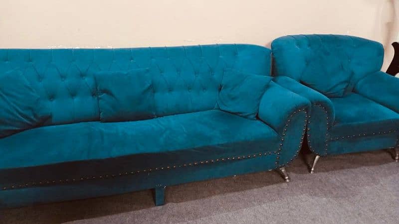 5 seater sofa 0