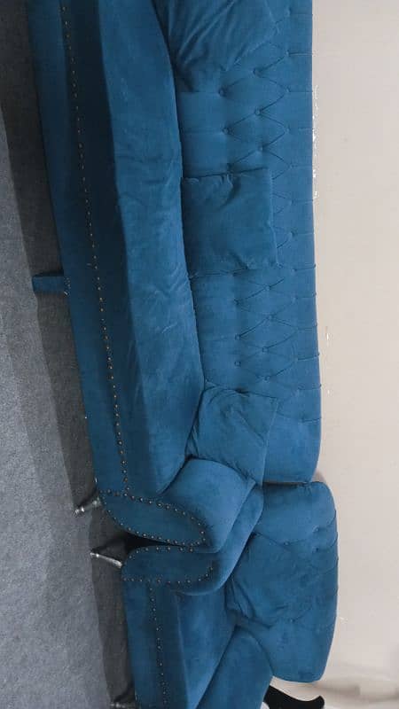 5 seater sofa 3