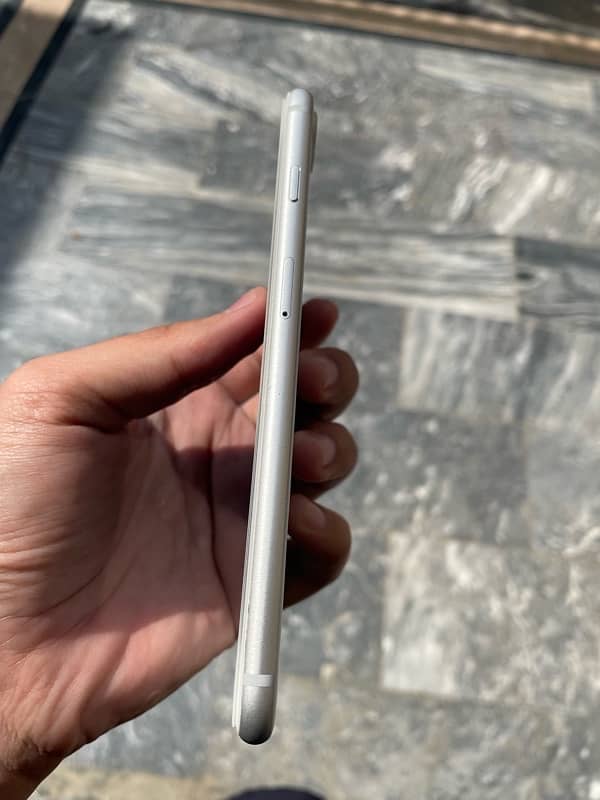 Iphone 8 plus PTA WATER PACK 64gb 0