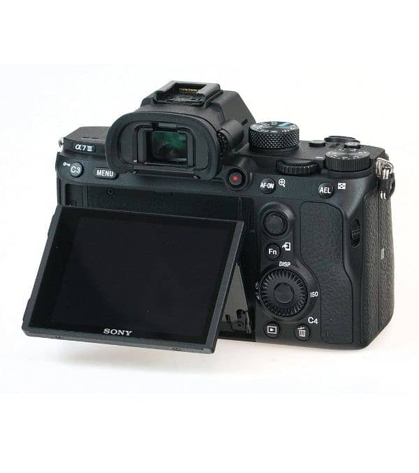 Sony A7iii Full Frame Camera for sale ( imported unit ) 1