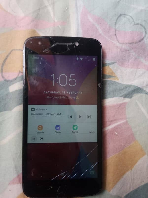 Motorola Moto E4 0