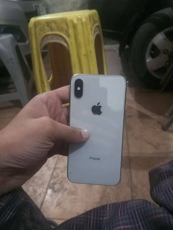 Iphone X non pta 256 gb water pack 70% bttry face id ok lush condition 0