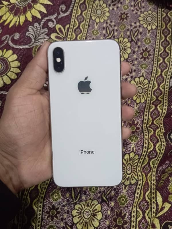 iPhone XS 256gb non pta battery change baqi sab ok ha 2