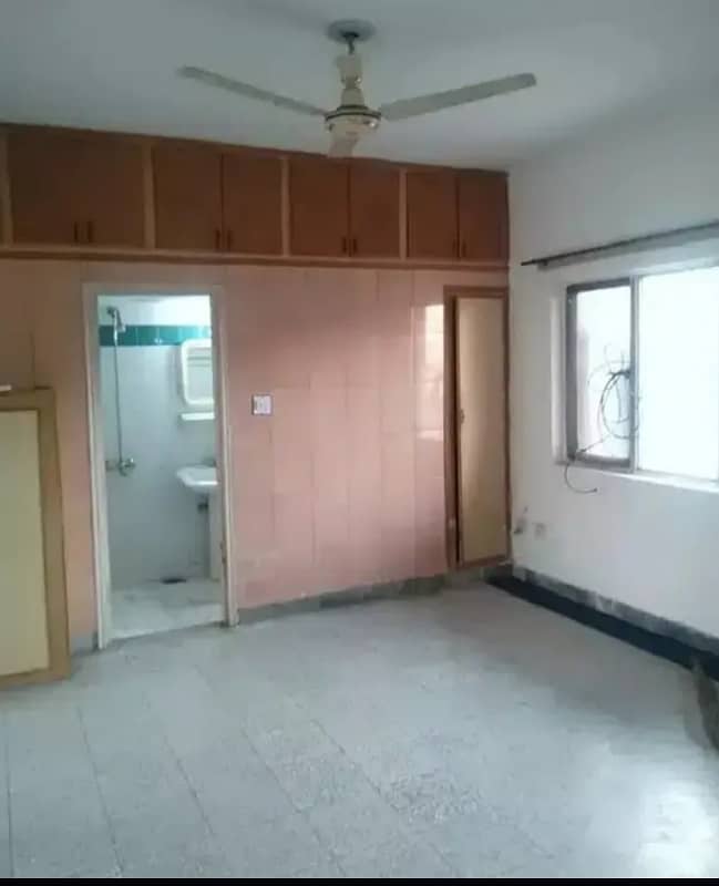 G-11/4 PHA C-Type First Floor Flat For Sale Invester Price 1