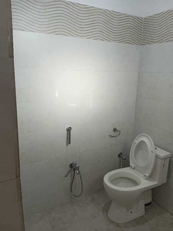 G-11/4 Fully Renovated Ground Floor Flat For Sale 14