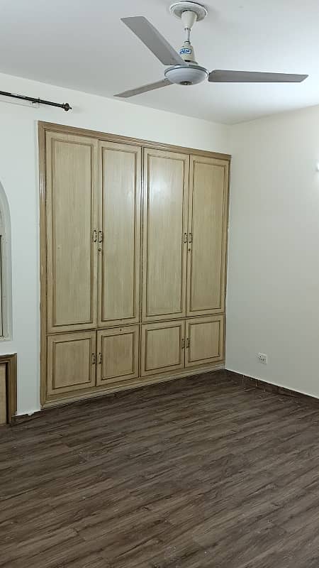 G-11/4 PHA C-Type 3rd Floor Flat For Sale 1