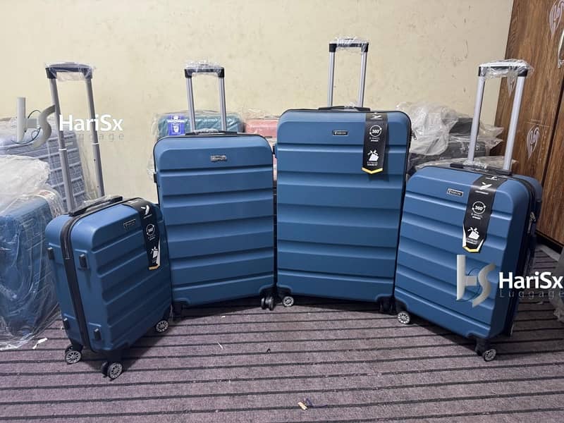 Luggage bags/ travel suitcases/ trolley bags/ travel trolley/ attachi 3