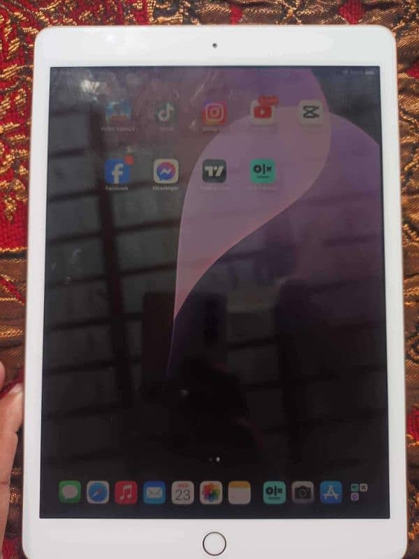 ipad 8 gen 128gb 3