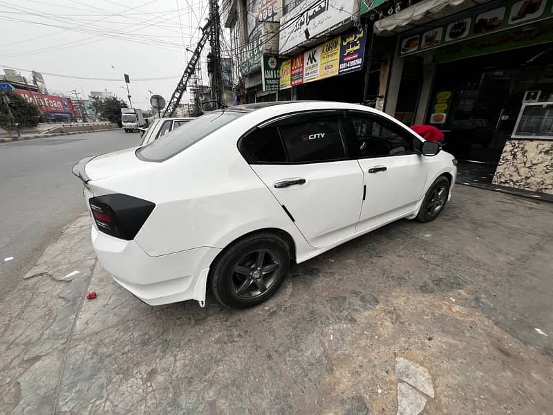 Honda City IVTEC 2015 4