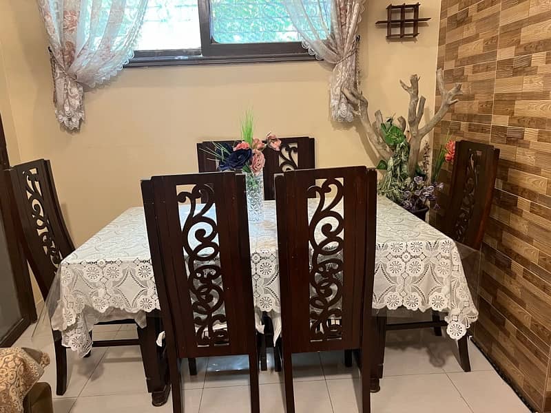 6 persons dining table 2