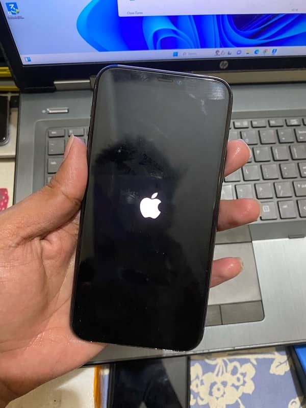 iPhone 11 Pro pta approved 64gb 0