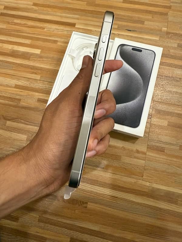 iPhone 15 Pro Max 256GB 10/10 Condition with Box 10