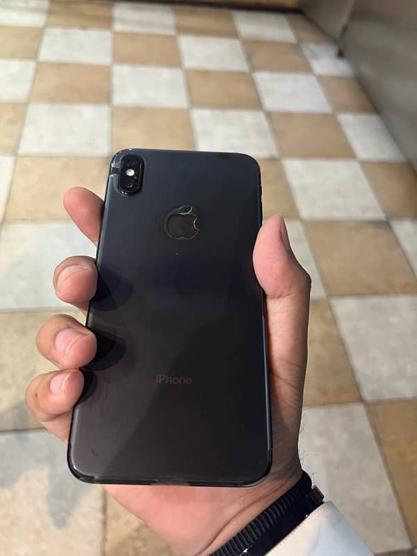 iPhone Xs Max 64 GB 1