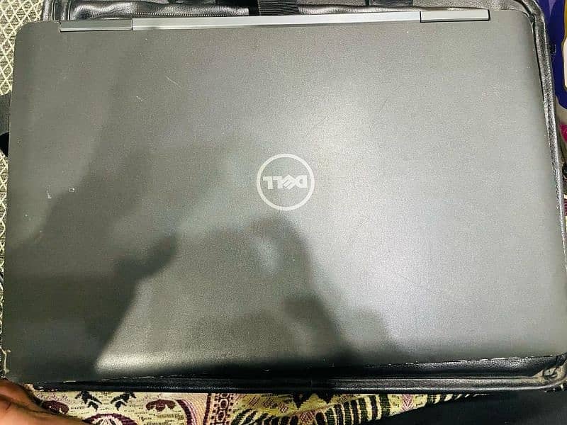 Dell i7 4th gen 8gb /256gb ssd 3