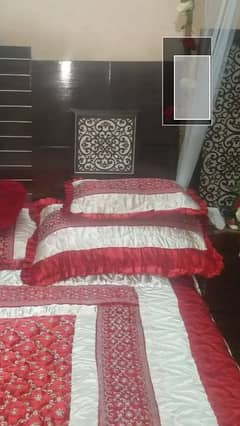 bedSheet Brand new  bed Sheets Condition complete with case. 8 peices