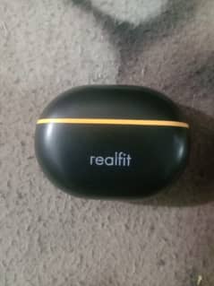 REAL FIT F4 EARBUDS BOX PACK