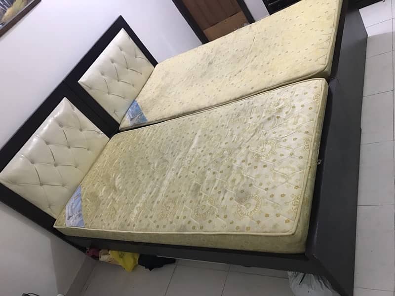 2 single bed for sale with matress 1