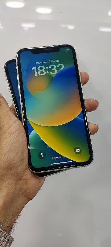 iphone 11 PTA approved 128 GB white VIP PRICE 1