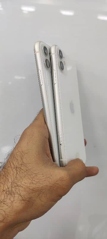 iphone 11 PTA approved 128 GB white VIP PRICE 2