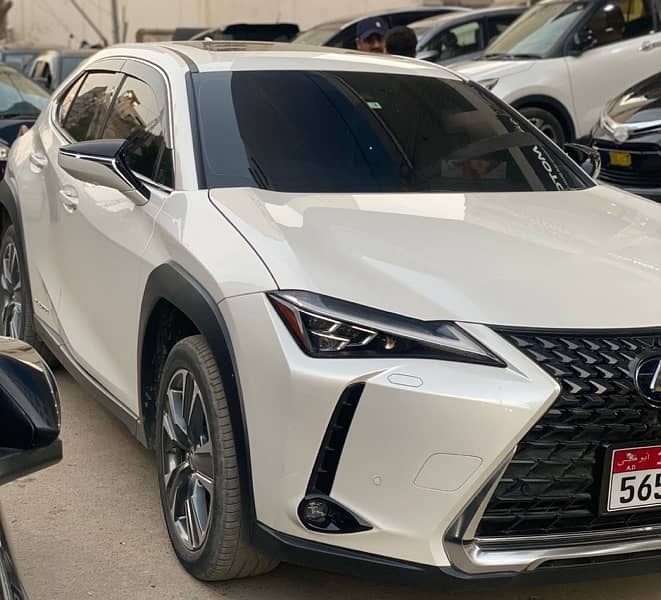 Lexus Ux300e 2021 5