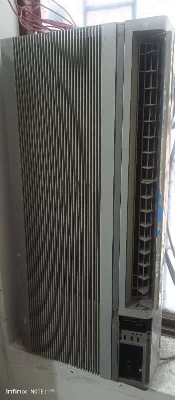 MITSUBISHI PORTABLE 0.75 TON AIR CONDITIONED 4