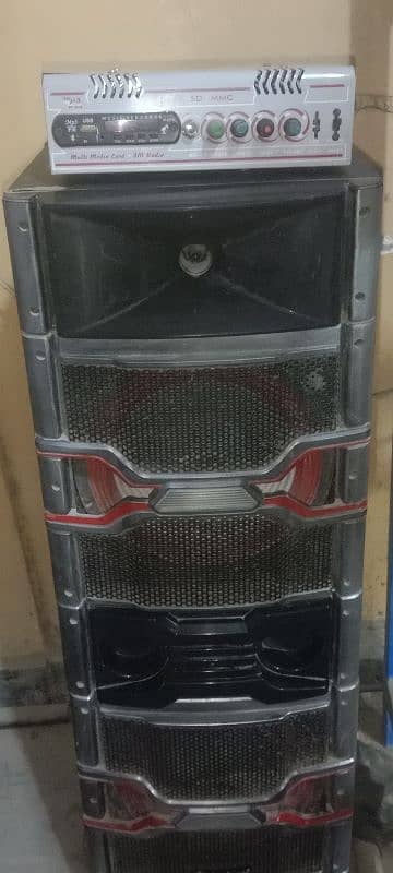 aoudionic speaker with amplifier only 8000 0