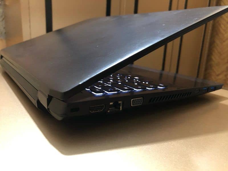 Branded Laptop Core i5 7th Generation 1