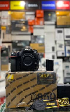 Nikon D850 BodyOnly (Complete Box)