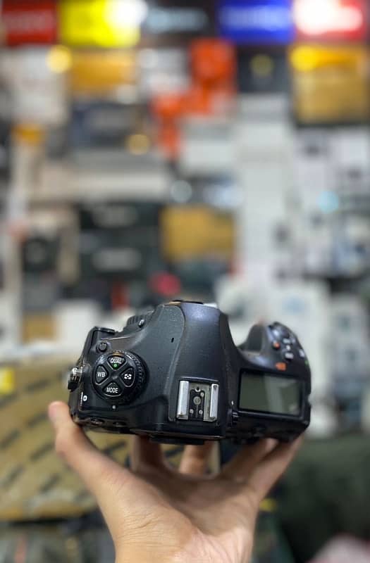 Nikon D850 BodyOnly (Complete Box) 4