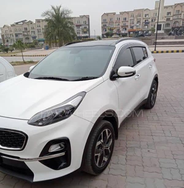 KIA Sportage 2022 FWD B 2 B Scratchless Urgent sale 0