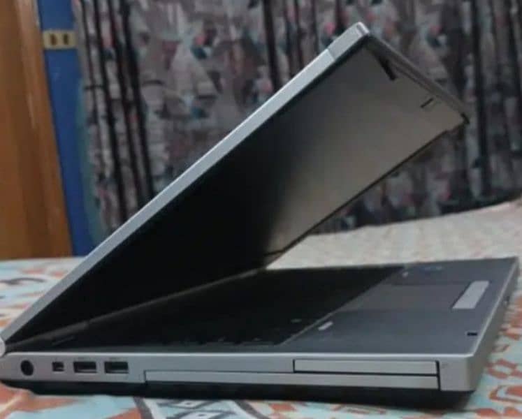 HP EliteBook 8460P core i7. . 4GB RAM(Expandable)128GB SSD. 320GB HDD. 7