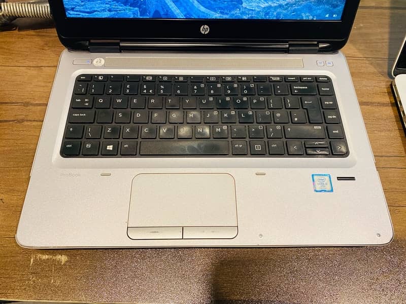 hp laptop probook 640 G3 1