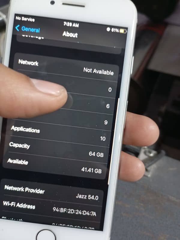 iphone 8 non pta 10/10 consistent 64gb 9