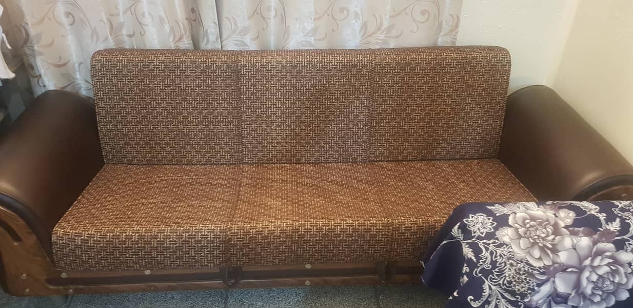 Sofa  Bed  new  condition 7 seter 2