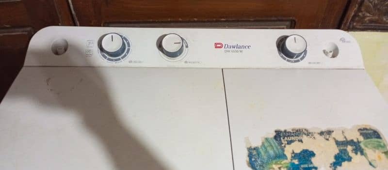 Dawlance double washing machine model Dw 6550W 0