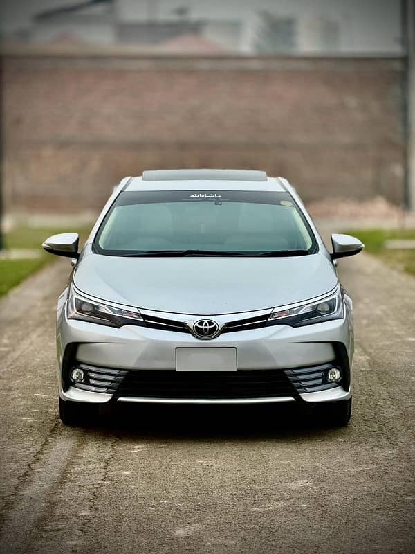 Toyota Corolla Altis grande 2018 0