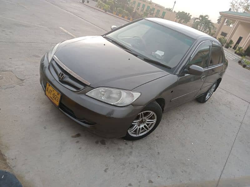 Honda Civic EXi 2005 4