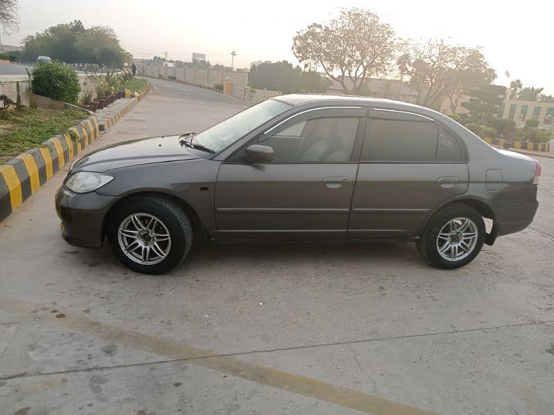 Honda Civic EXi 2005 7