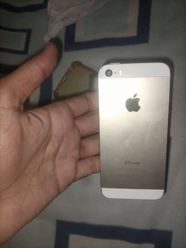 iphone 5S for sell 3