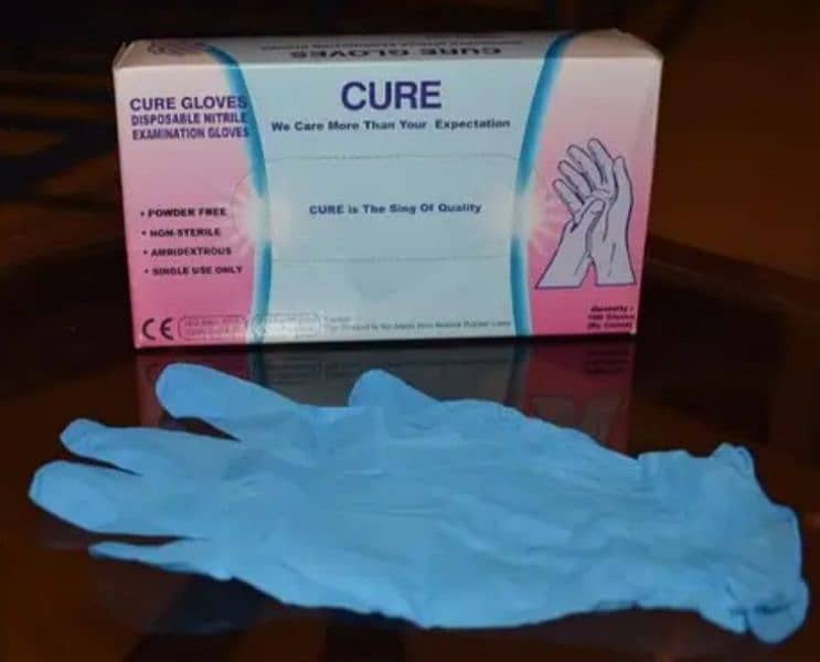 black & Blue Nitrile powdered free gloves 7