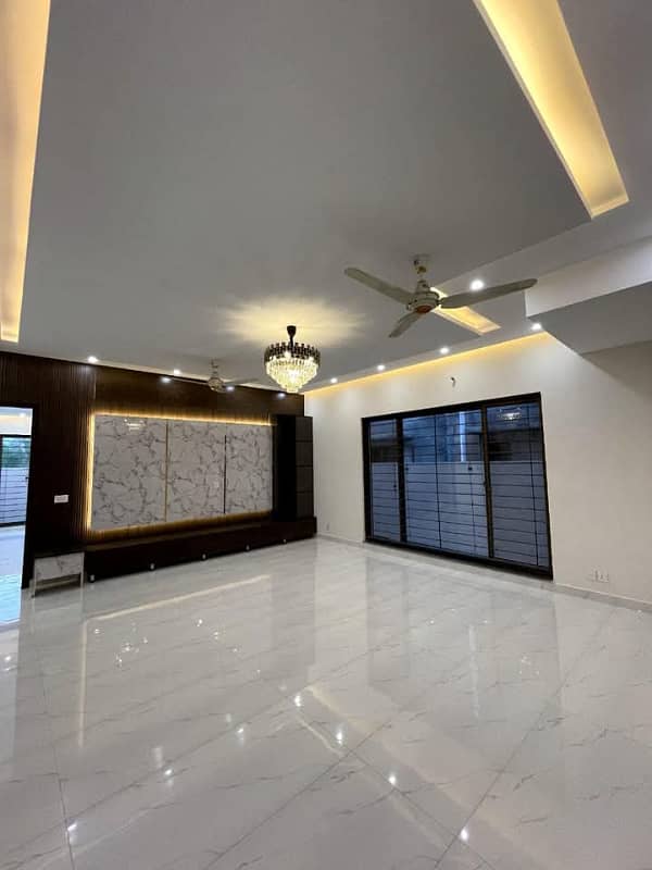 5 Marla full house available for rent in dha phase 9 town very good location 2