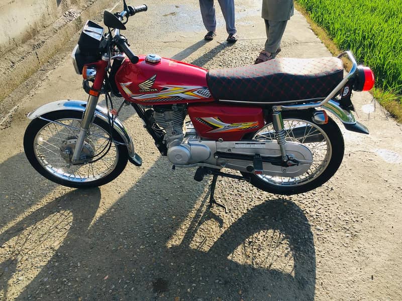 Honda CG 125 2023 8