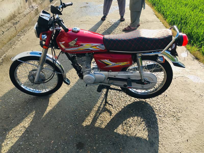 Honda CG 125 2023 9