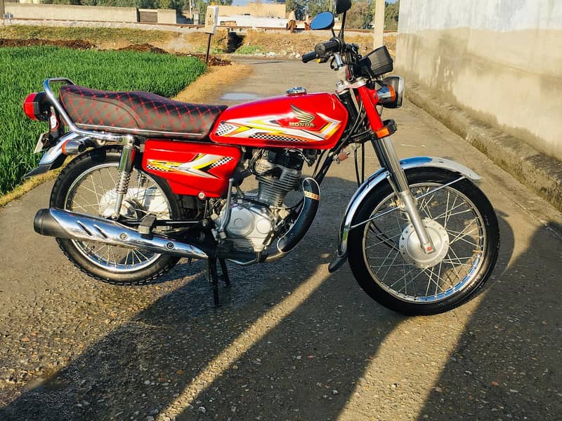 Honda CG 125 2023 16