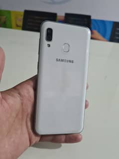 Samsung a30