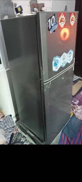 pel fridge in warranty new 4 months use 03174287453 1