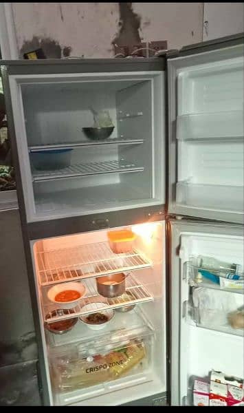 pel fridge in warranty new 4 months use 03174287453 2