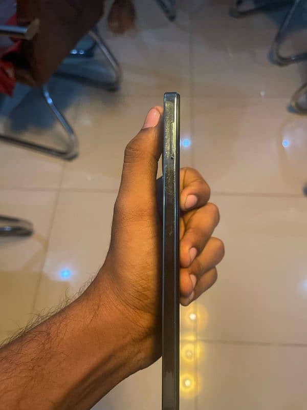 Infinix hot 40i in good  price with good condition & 6 month warranty 3