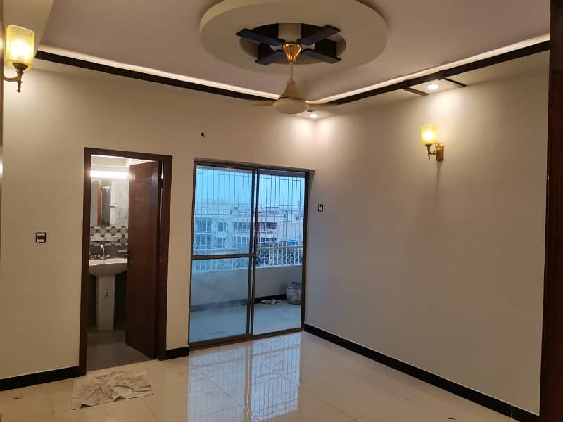 Two Bedroom Drawing And Dinning Flat Available For Rent Of 1450 Square Feet In Safari Enclave Apartments Karachi Near RHIM JHIM TOWER Scheme 33 Karachi 2