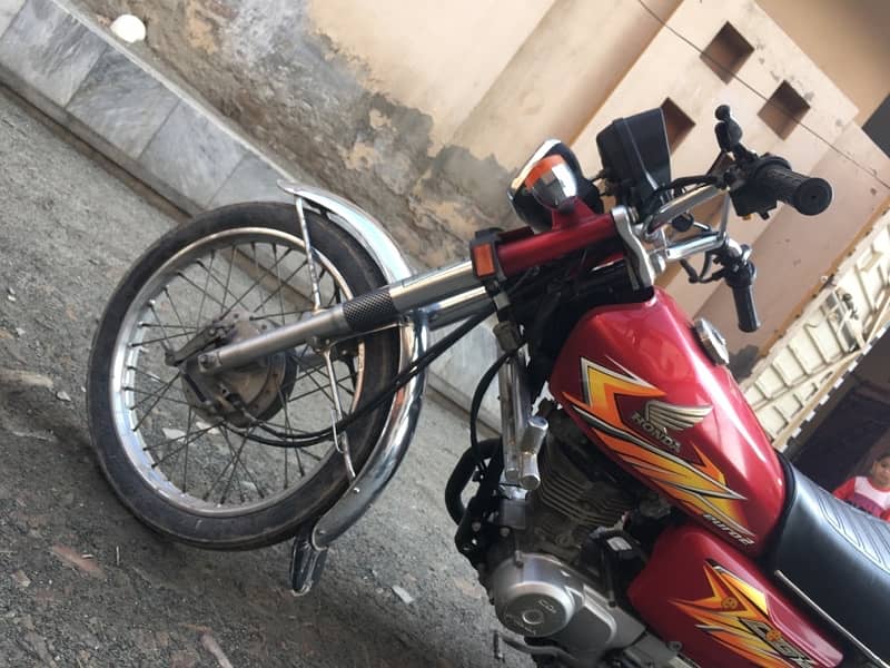 125  bike hai All ok 2021 model All panjab nabr 10